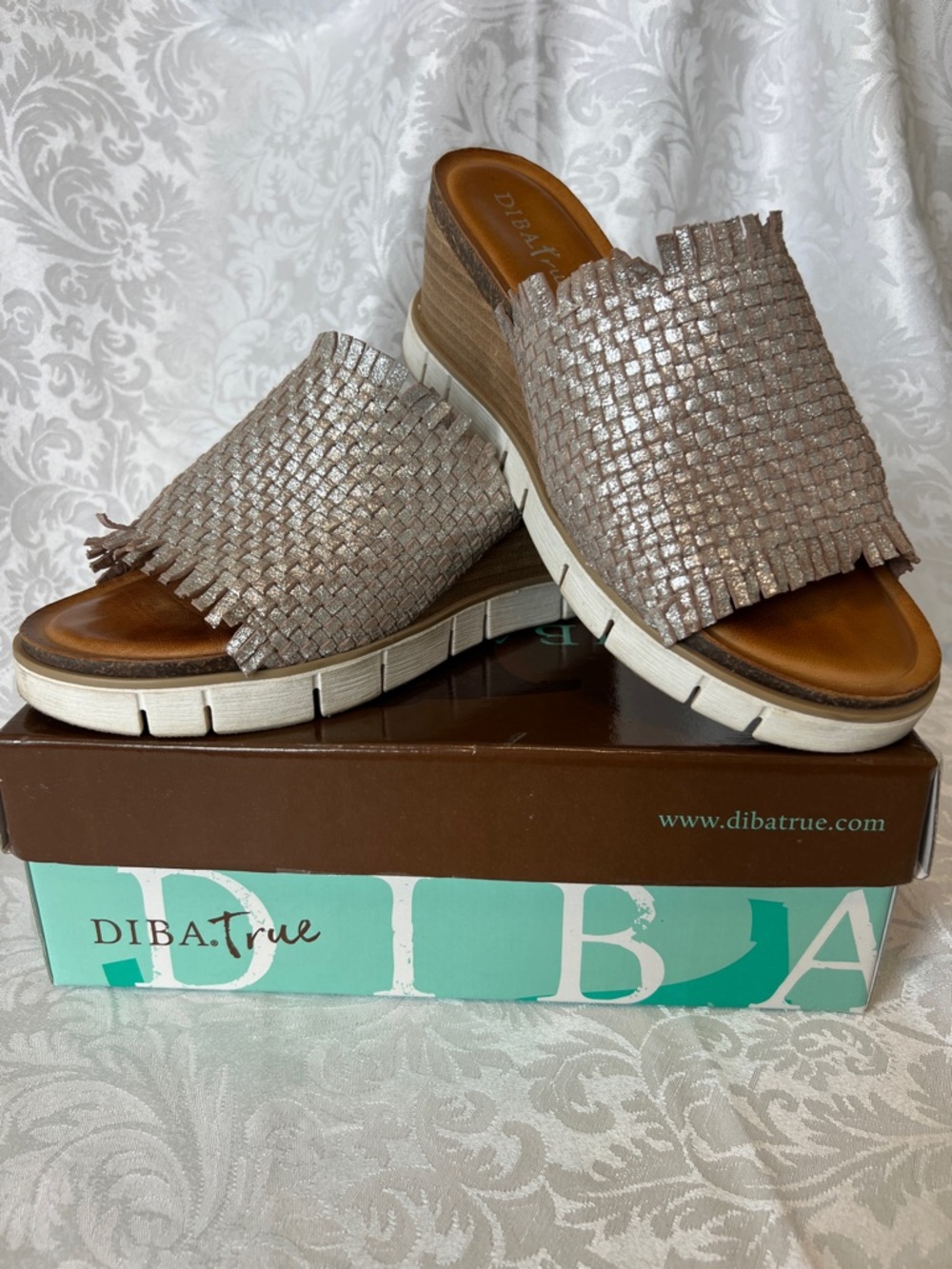 Women's Woven Metallic Slip On Slide Wedge Sandals in Rose Gold/Pewter - Sz 9.5